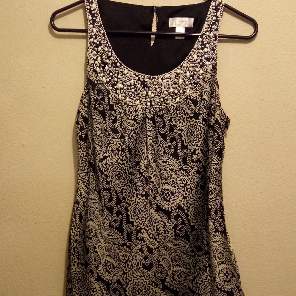 Ann Taylor Loft, Classy sleeveless blouse